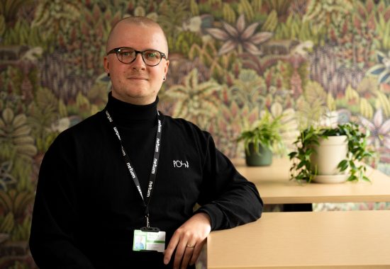 Töissä Netumilla – ohjelmistosuunnittelija Samo | Katso video!