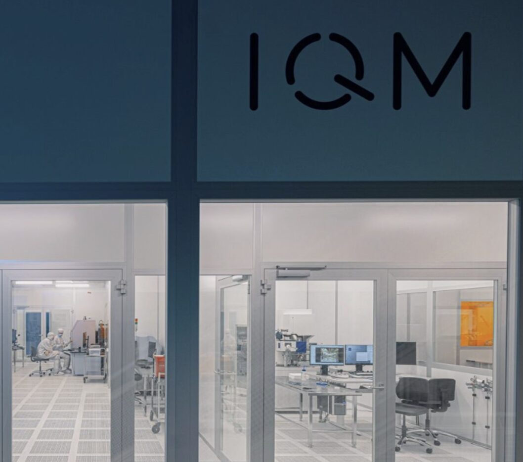 Picture of an IQM office.